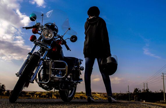バイク撮影をかっこよく出張撮影いたします | 静岡の出張カメラマンなら高い技術力を誇るTSD office